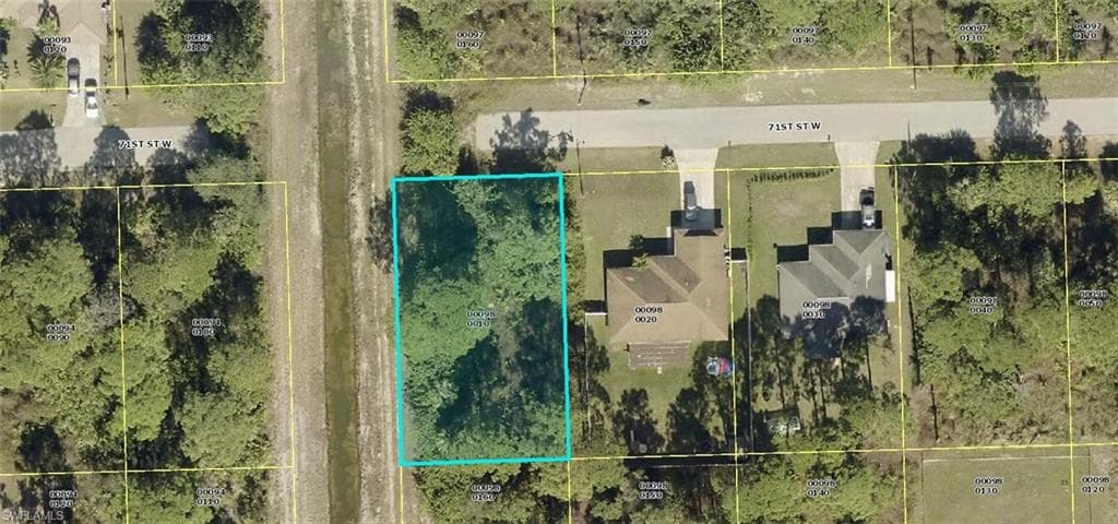 3129 71st ST W LEHIGH ACRES, FL 33971