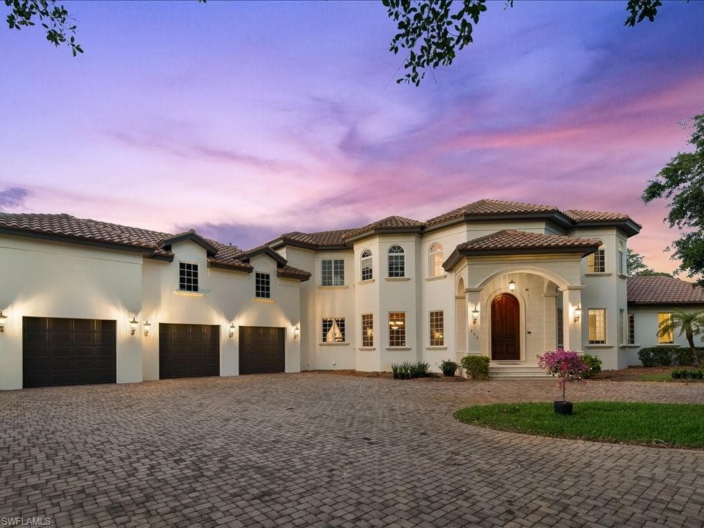 540 Ridge DR NAPLES, FL 34108