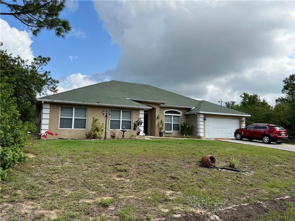 3504 3rd ST SW LEHIGH ACRES, FL 33976