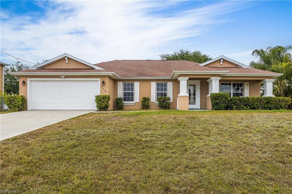 2900 NE 3rd AVE CAPE CORAL, FL 33909