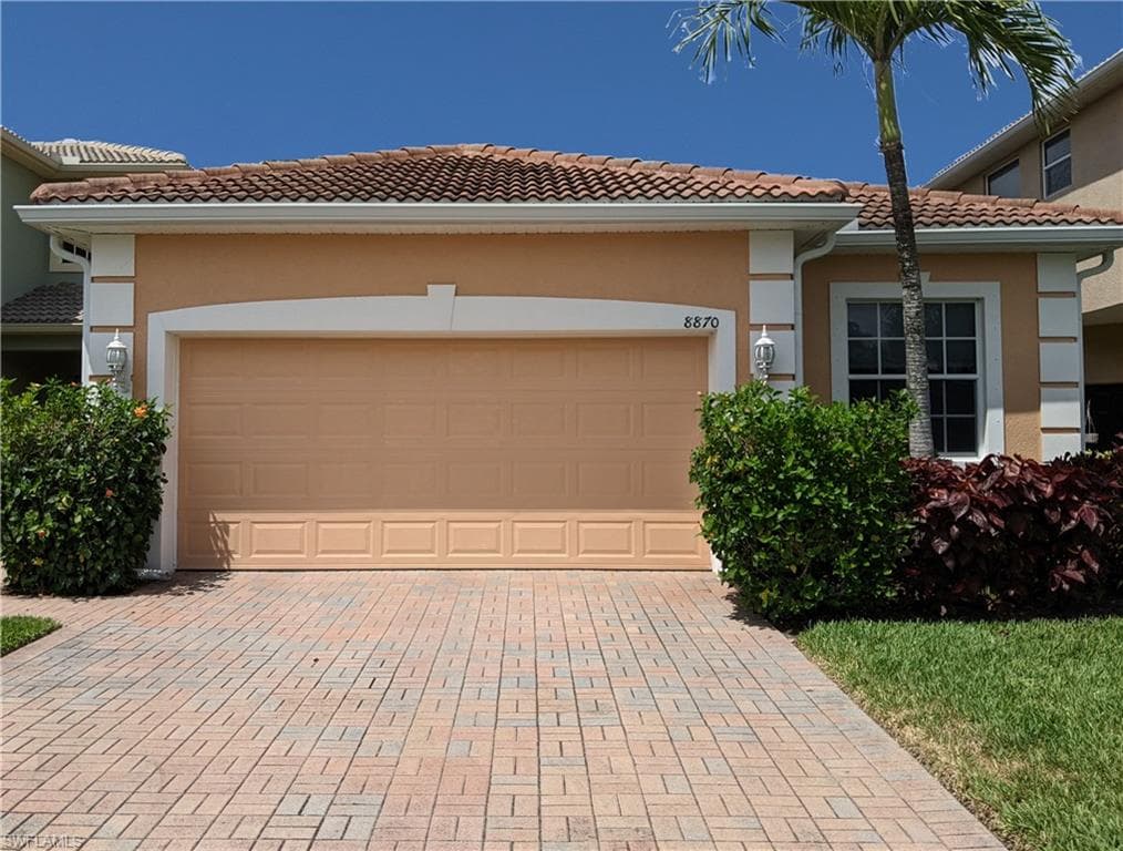8870 Spring Mountain WAY FORT MYERS, FL 33908