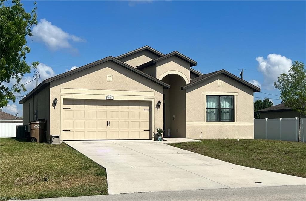 511 NE 19th PL CAPE CORAL, FL 33909