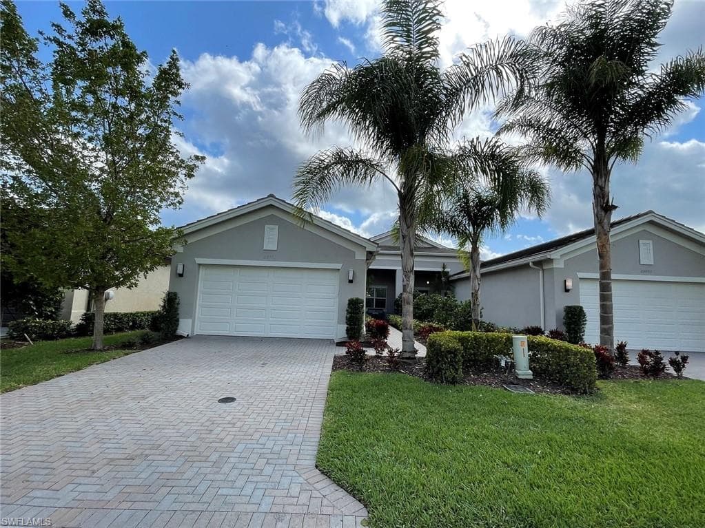28449 Abruzzo DR BONITA SPRINGS, FL 34135