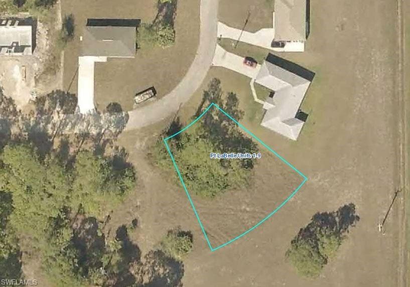 5015 Dania CIR LABELLE, FL 33935