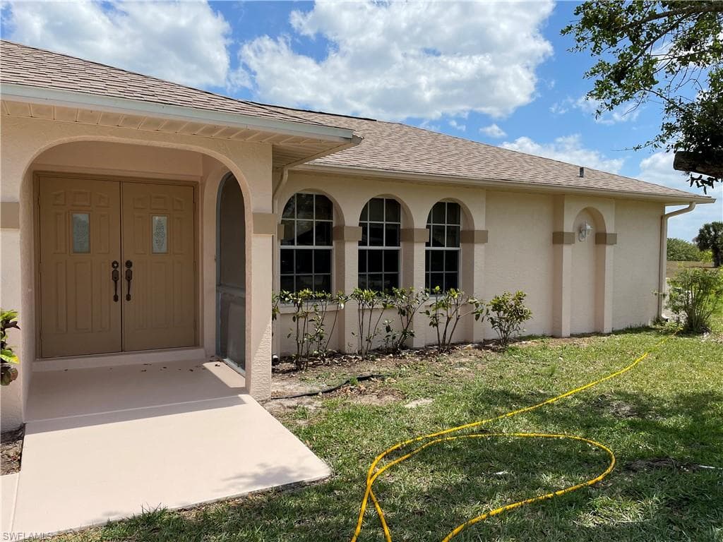 279 Richmond AVE S LEHIGH ACRES, FL 33936