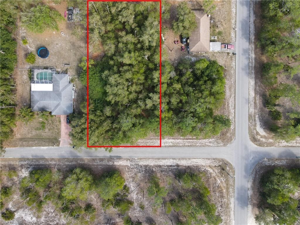 202 Monroe AVE LEHIGH ACRES, FL 33936