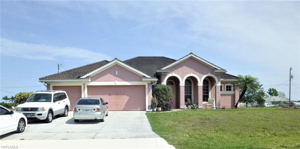611 NW 6th ST CAPE CORAL, FL 33993