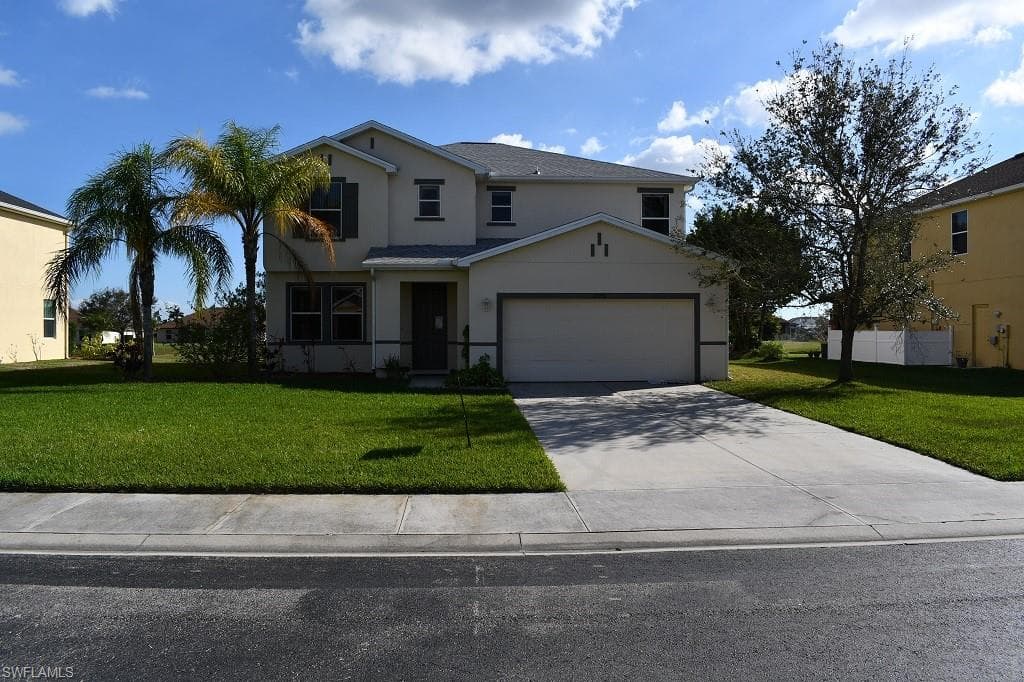 18250 Pine Nut CT LEHIGH ACRES, FL 33972