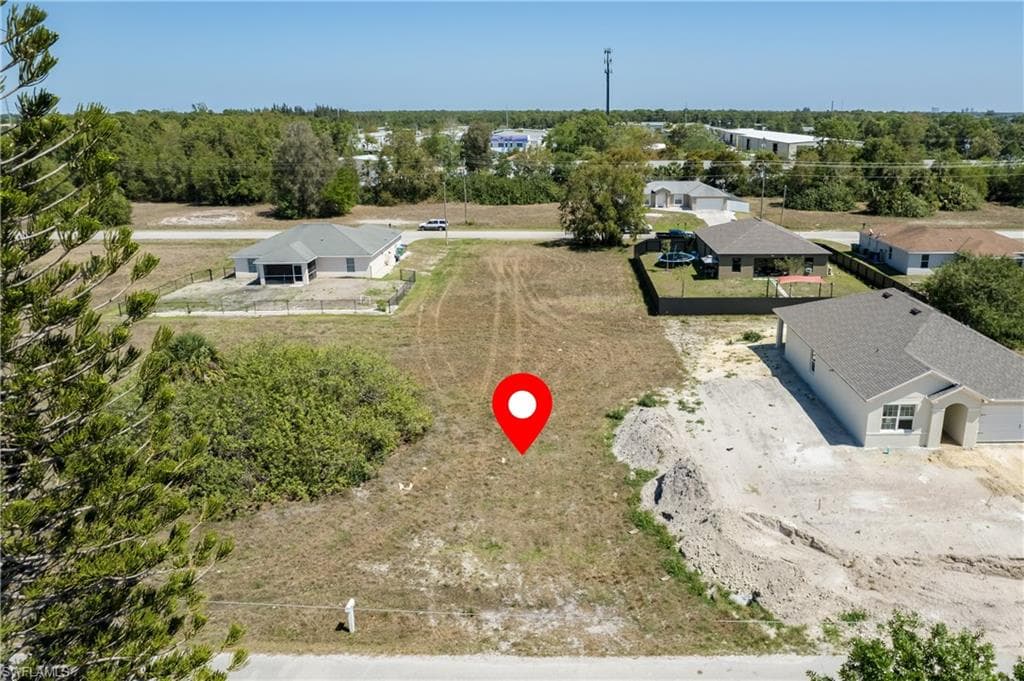 2601 NE 7th AVE CAPE CORAL, FL 33909