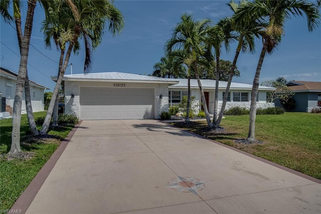 5315 Pelican BLVD CAPE CORAL, FL 33914