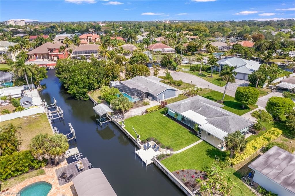 12746 Chatham DR FORT MYERS, FL 33908