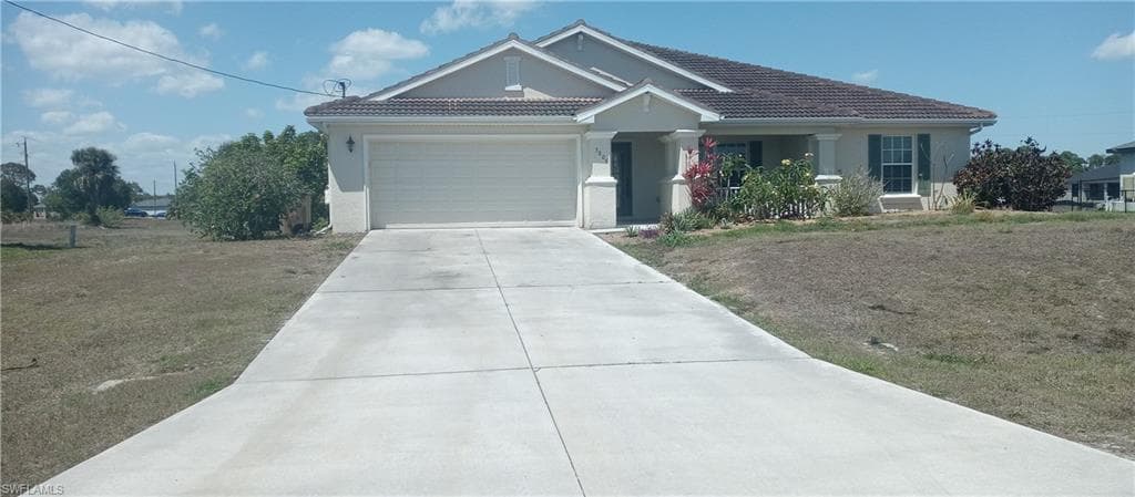 3805 NW 41st LN CAPE CORAL, FL 33993