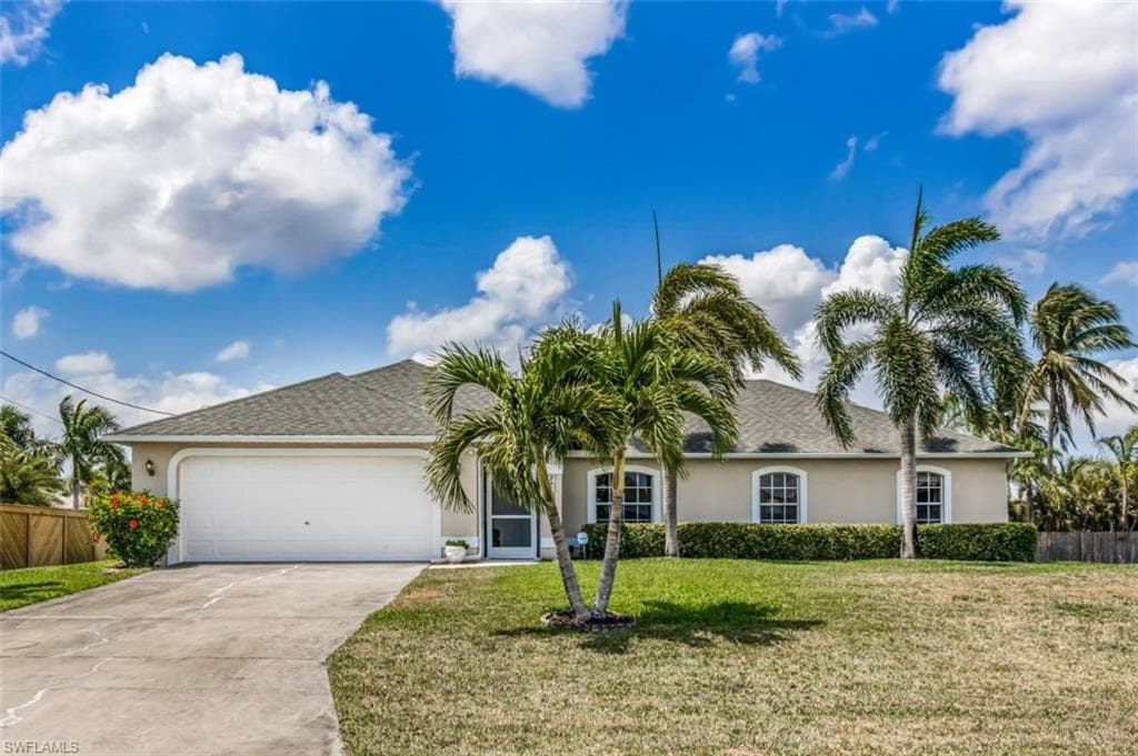 2918 3rd AVE CAPE CORAL, FL 33993