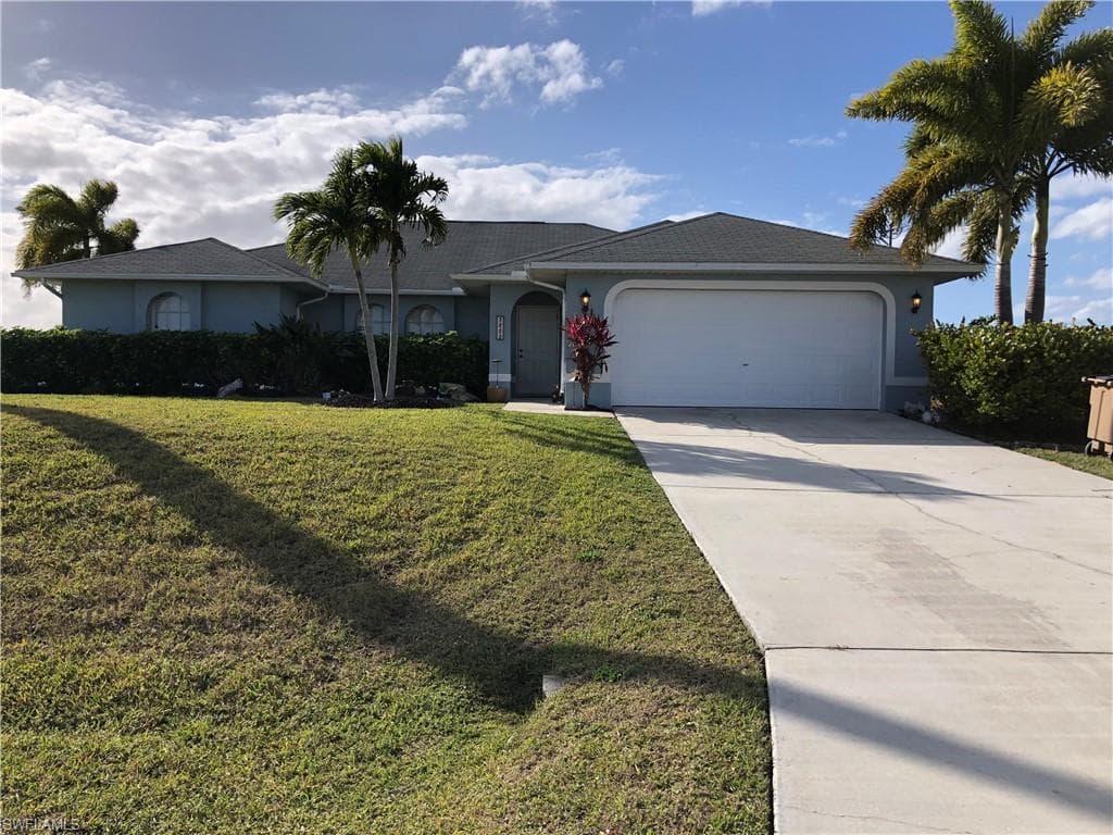 3000 7th PL CAPE CORAL, FL 33993