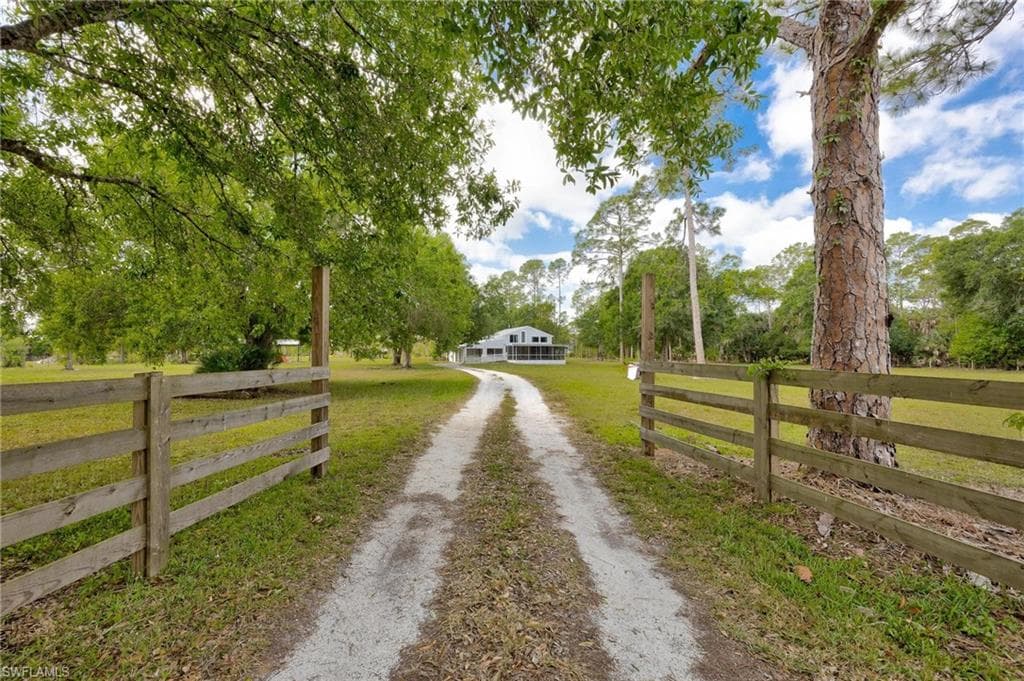 10720 Deal RD NORTH FORT MYERS, FL 33917