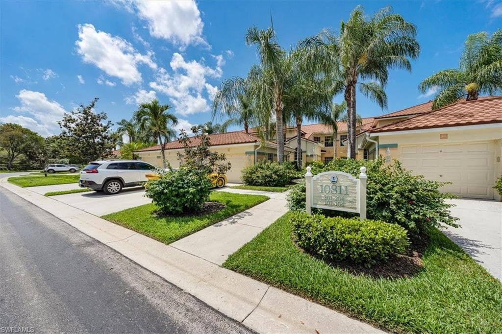 10811 Halfmoon Shoal RD 202 ESTERO, FL 34135
