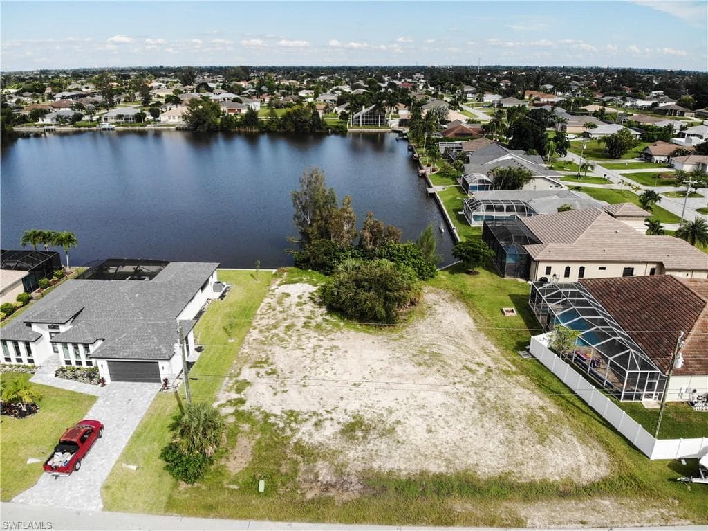 3731 15th PL CAPE CORAL, FL 33914