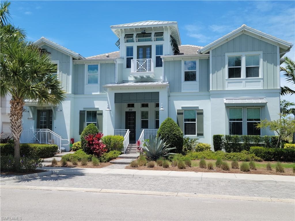 6541 Dominica DR 202 NAPLES, FL 34113