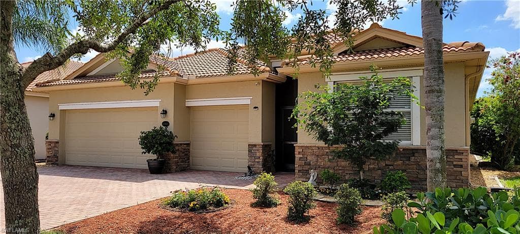 21641 Bella Terra BLVD ESTERO, FL 33928