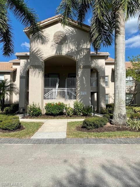 19991 Barletta LN 1924 ESTERO, FL 33928