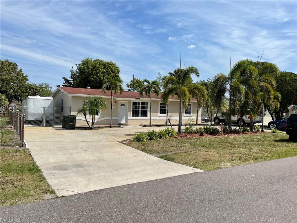 607 W Obispo AVE CLEWISTON, FL 33440