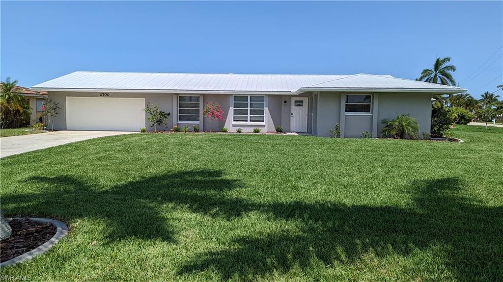 2700 Luna CT PUNTA GORDA, FL 33950