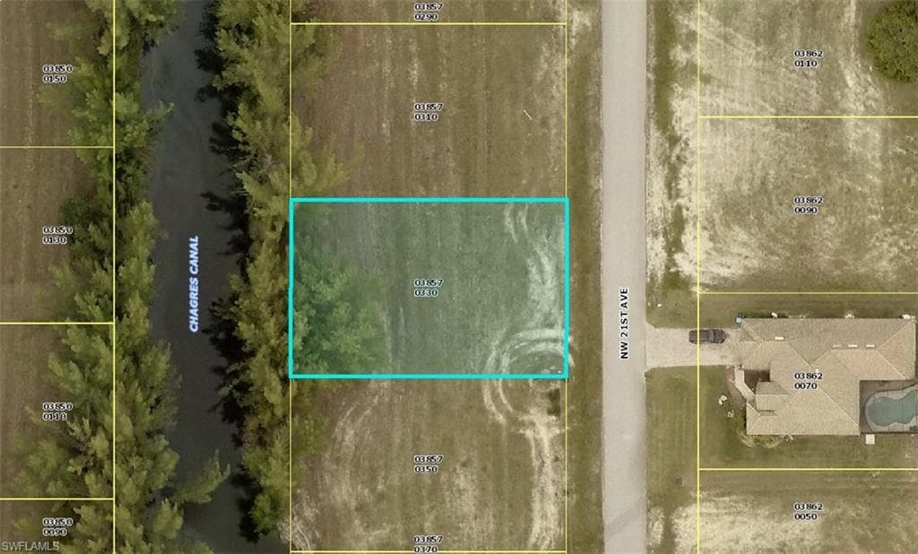 1812 21st AVE CAPE CORAL, FL 33993