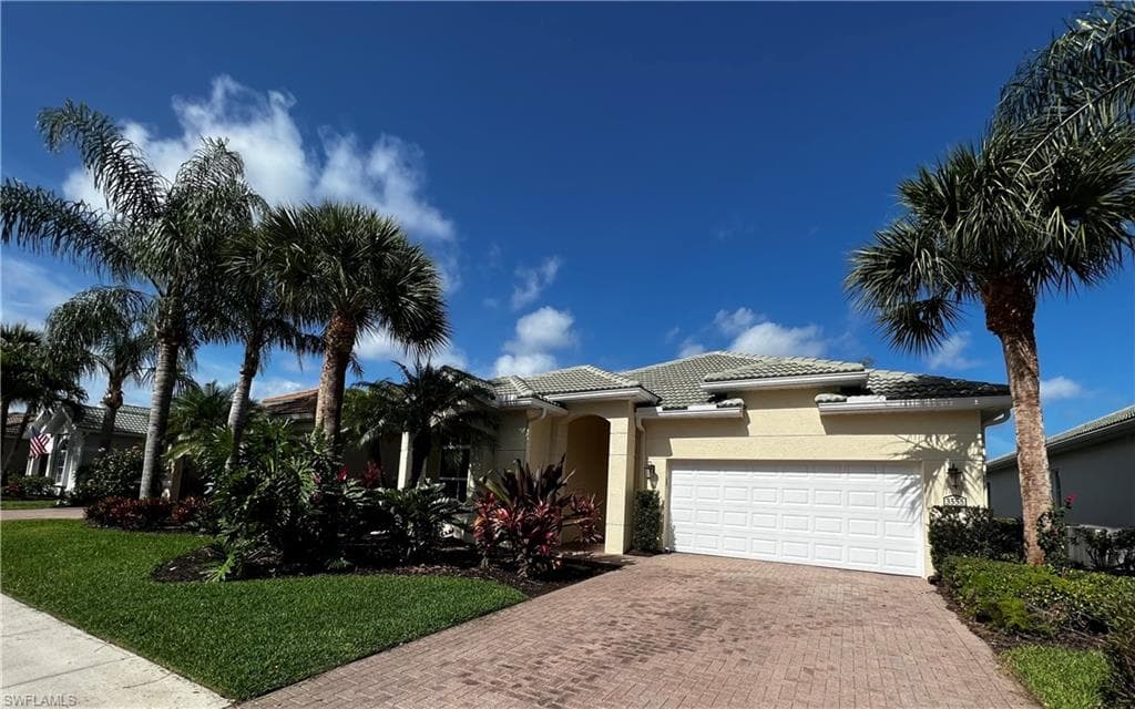 3555 Grand Cypress DR NAPLES, FL 34119