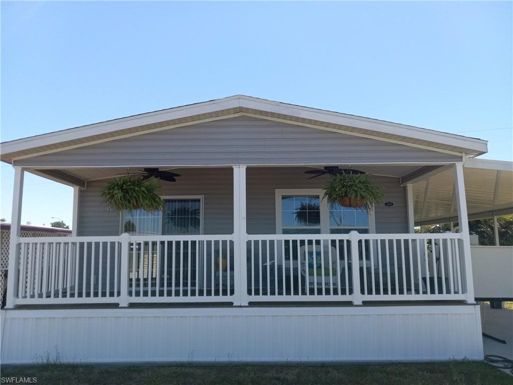 3141 Venus LN NORTH FORT MYERS, FL 33903