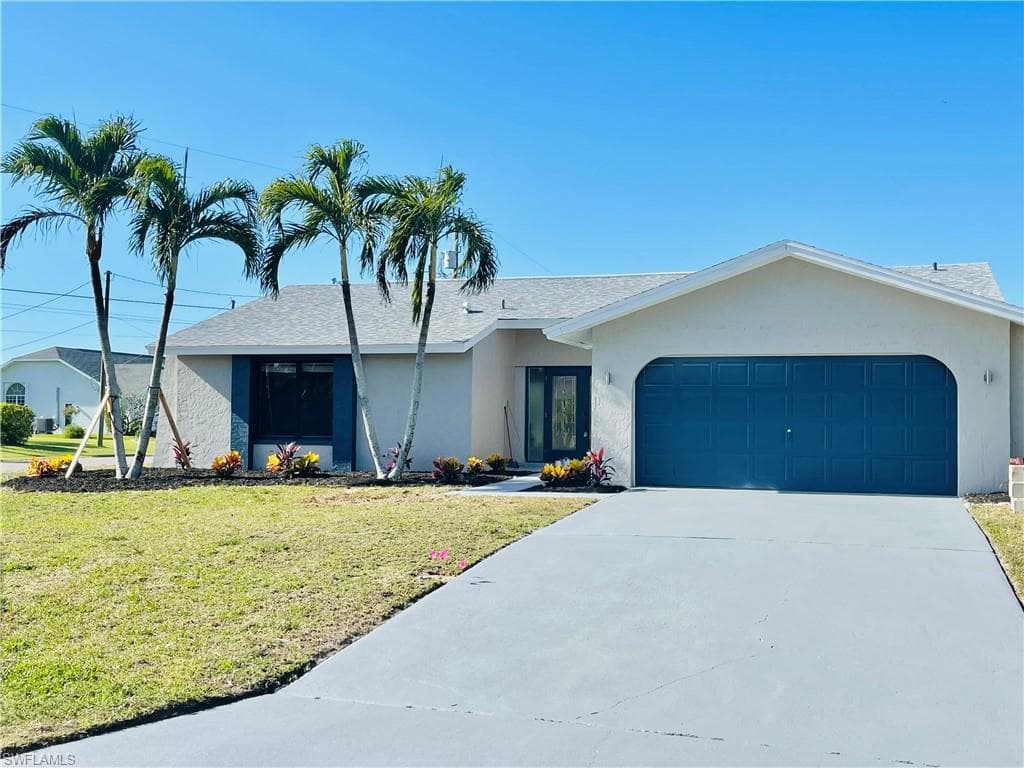 1013 SW 51st TER CAPE CORAL, FL 33914