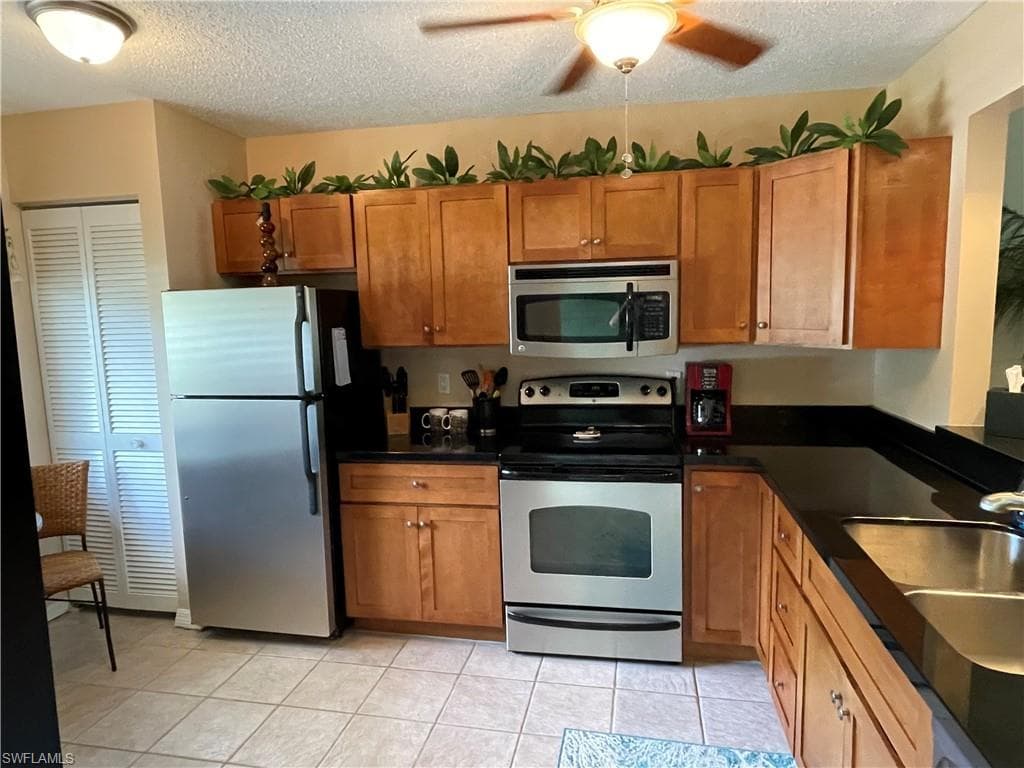 5732 Woodmere Lake CIR G-102 NAPLES, FL 34112