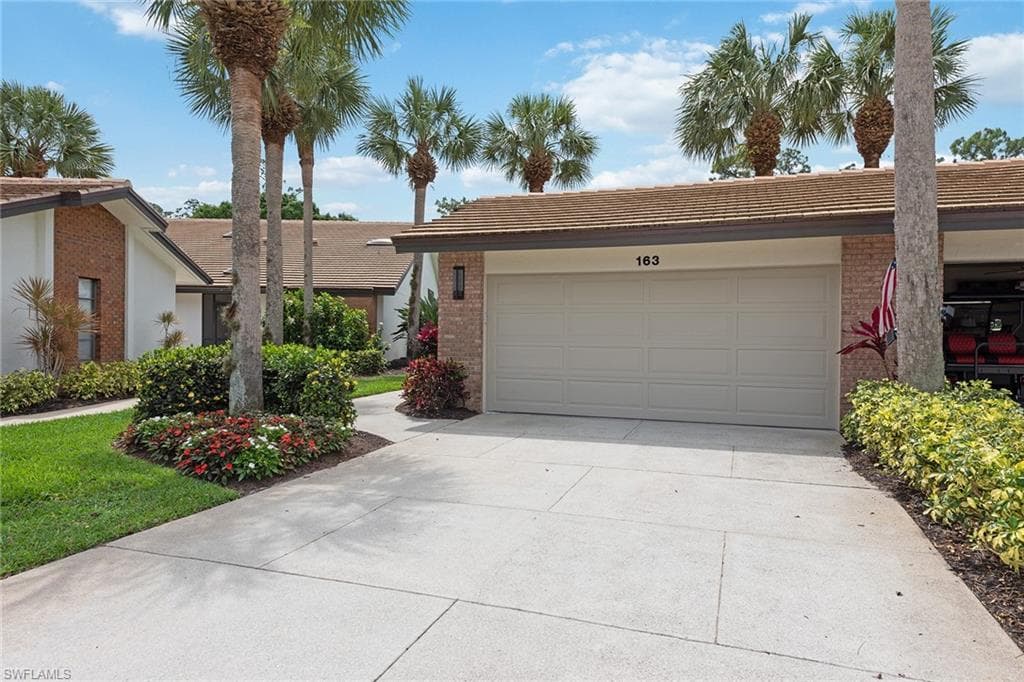 163 Cypress View DR NAPLES, FL 34113