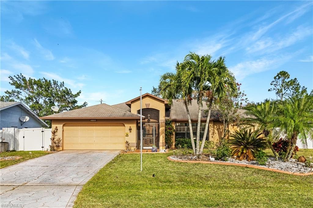 2103 SE 8th AVE CAPE CORAL, FL 33990