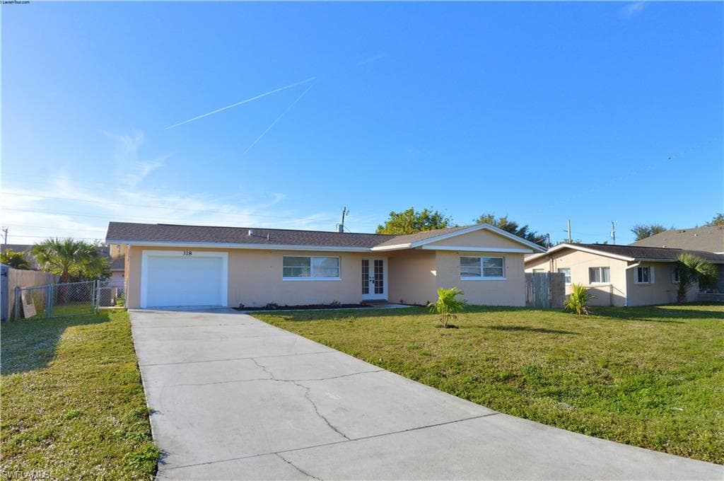 318 SE 47th TER CAPE CORAL, FL 33904
