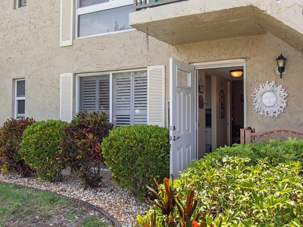 84 Glades BLVD 531 NAPLES, FL 34112