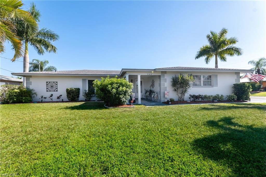 162 SW 49th ST CAPE CORAL, FL 33914