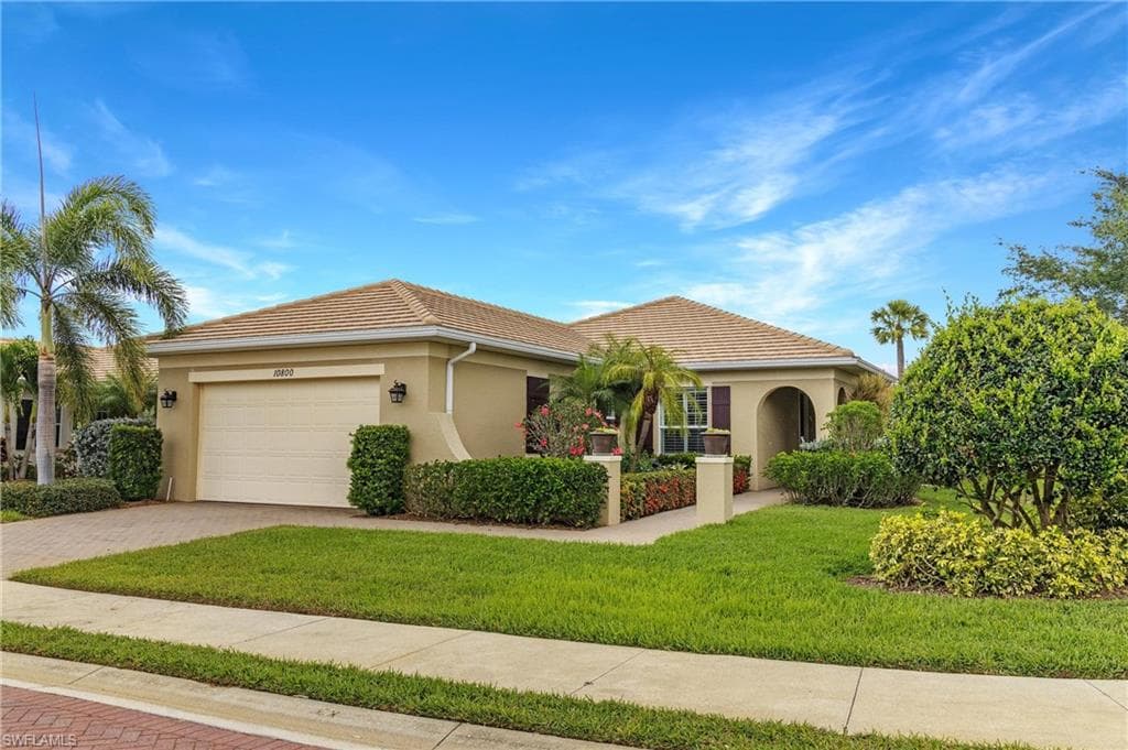 10800 Tiberio DR FORT MYERS, FL 33913