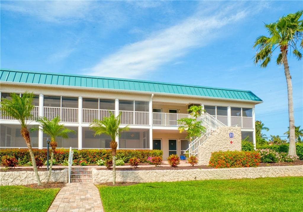 827 E Gulf DR H7 SANIBEL, FL 33957