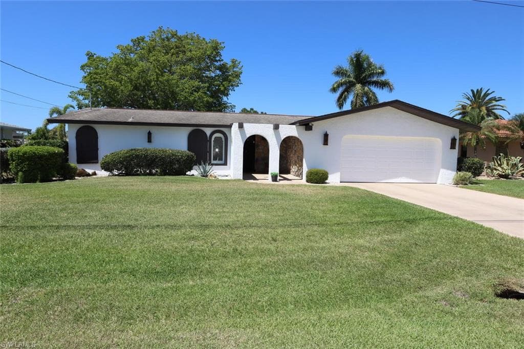 4228 SE 1st PL CAPE CORAL, FL 33904