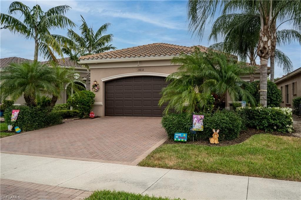 13632 Mandarin CIR NAPLES, FL 34109