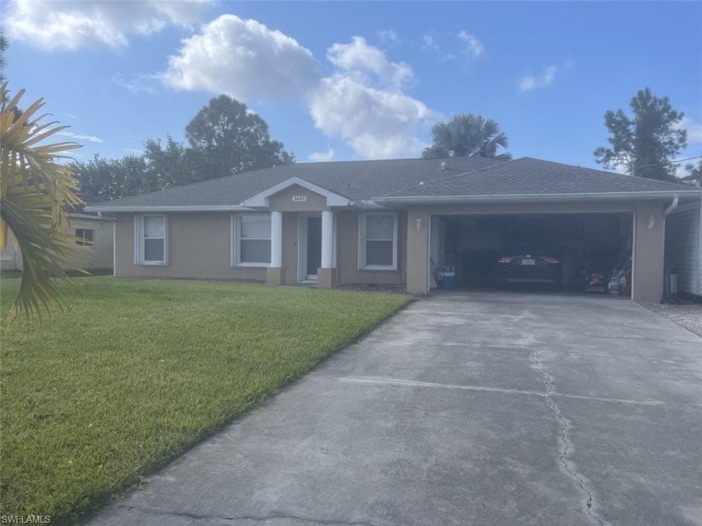 3405 13th ST W LEHIGH ACRES, FL 33971