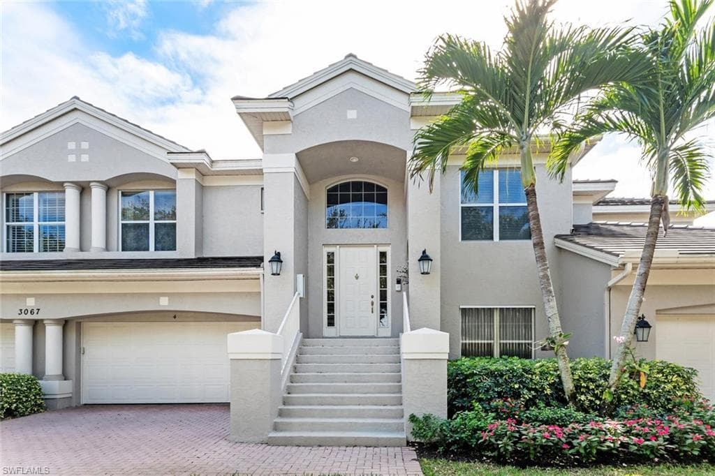 3067 Lancaster DR 5-4 NAPLES, FL 34105