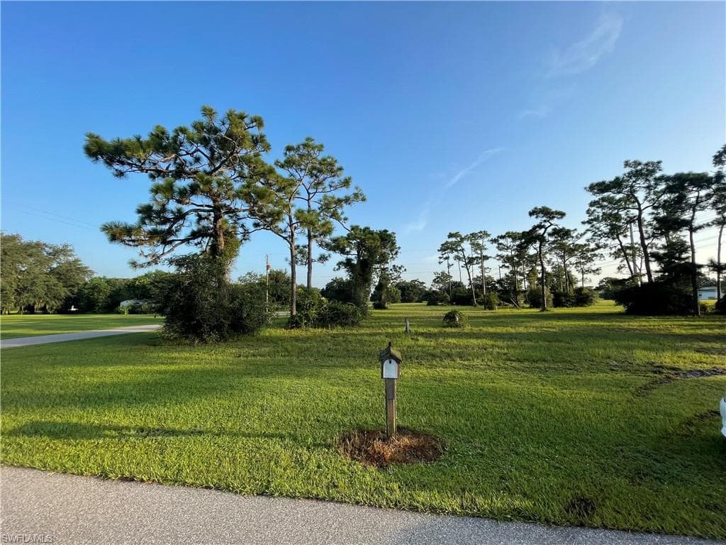 30260 Alder RD PUNTA GORDA, FL 33982