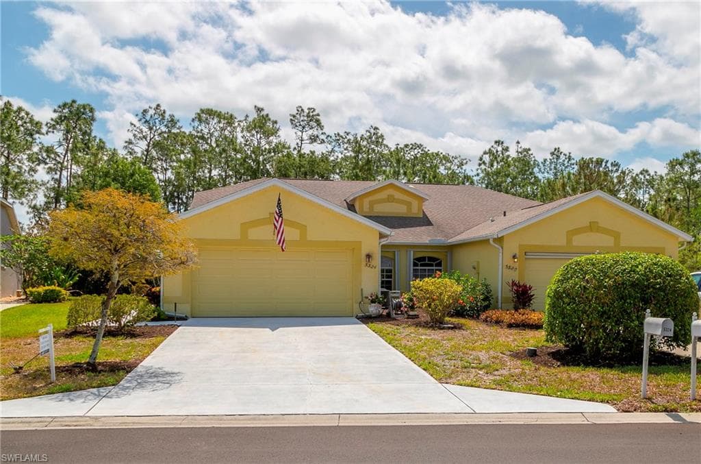 5324 Whitten DR 45 NAPLES, FL 34104