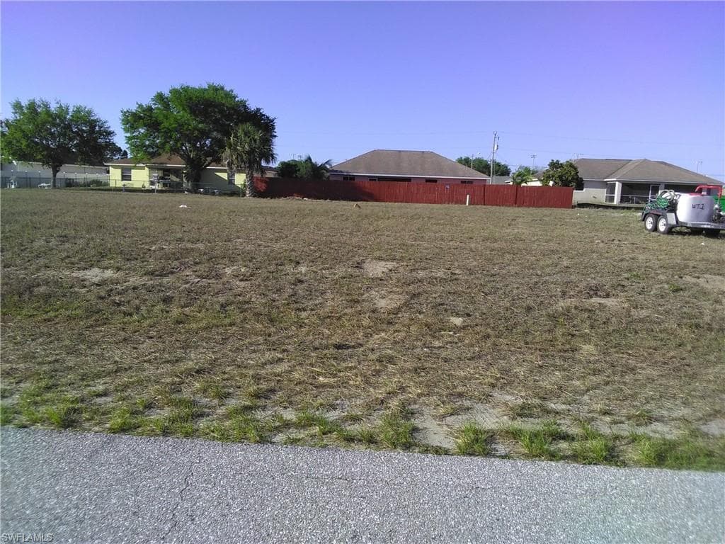 1713 NW 9th ST CAPE CORAL, FL 33993