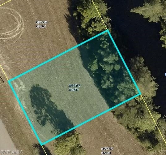4003 NE 19th AVE CAPE CORAL, FL 33909