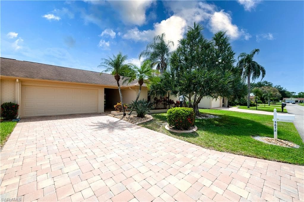 5678 Arvine CIR FORT MYERS, FL 33919