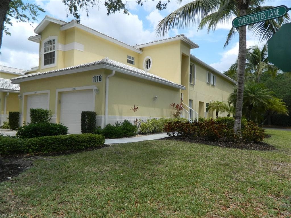 1118 Sweetwater LN 1303 NAPLES, FL 34110