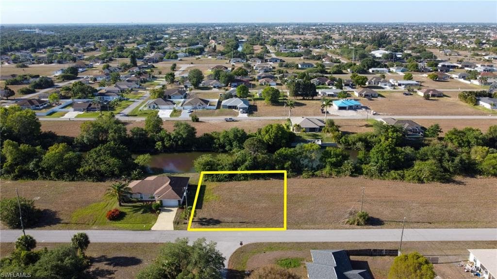 2130 NE 26th ST CAPE CORAL, FL 33909