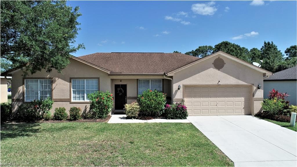 705 Evening Shade LN LEHIGH ACRES, FL 33974
